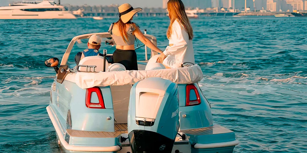 Аренда катера Fiat 500 Boat в Дубае
